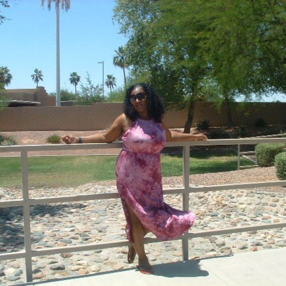 Plus Size Tie dye maxi dress - Picture 1 of 2